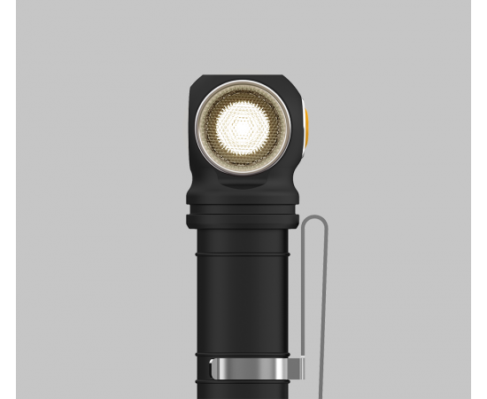 ARMYTEK WIZARD C2 PRO 3720 Lumen warm